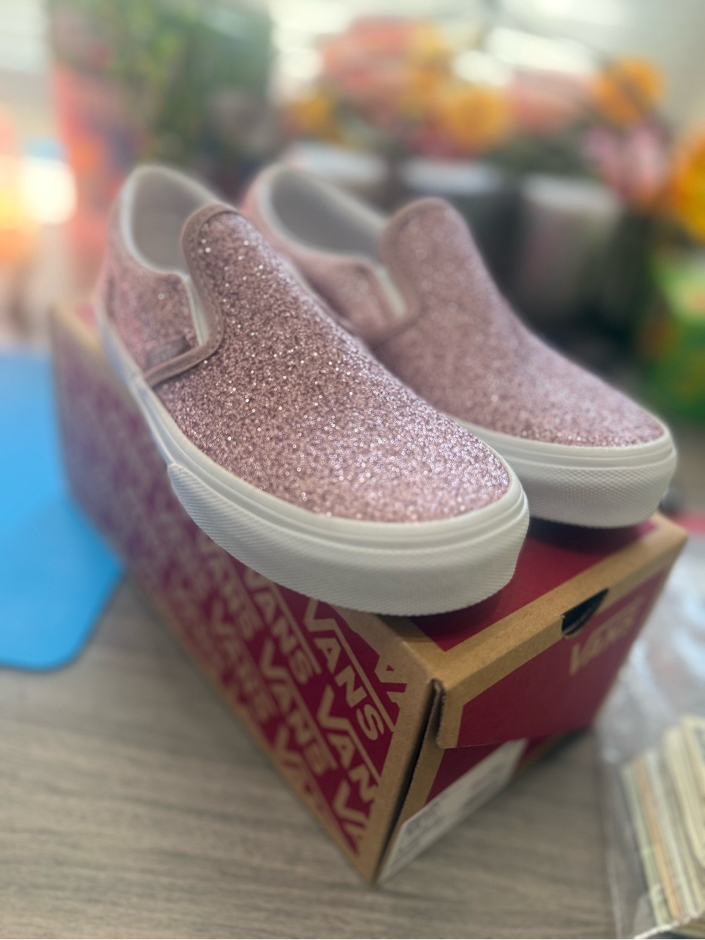 Vans Kids Glitter Slip-On Sneakers in Light Pink
